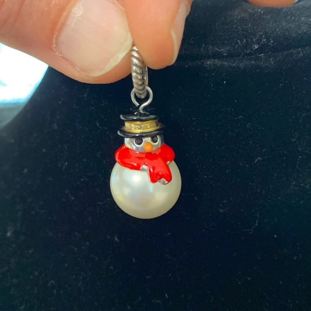 Brighton Frosty Snowman pearl charm‎